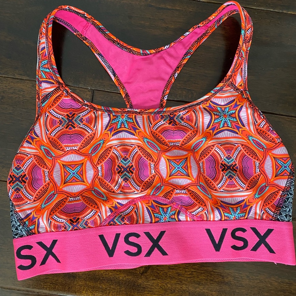 Victoria’s Secret Active Women’s M Geometric Seamless Racerback Sports Bra